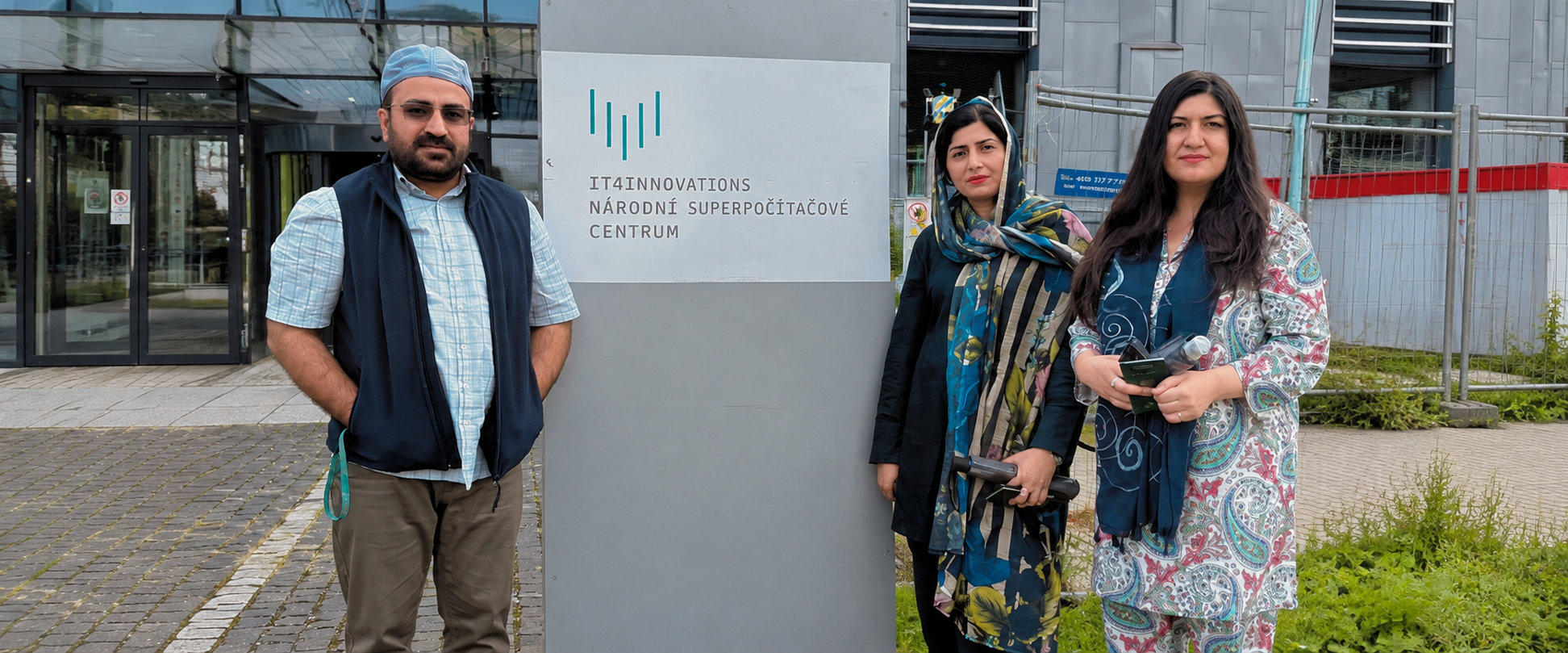Dr. Farkhanda Afzal Strengthens International Research Collaboration through Visit to IT4Innovations, Czech Republic